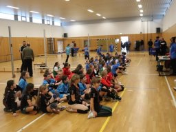 22-02-25-vr-lm-u-13-w-in-nz